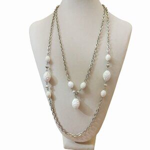 Sarah Coventry Long Silvertone Necklace Vintage White Floral Bead Texture Links